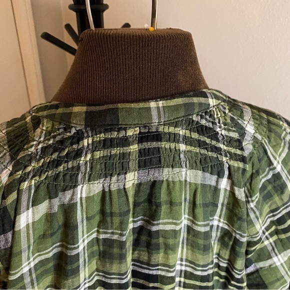 🎉SALE🎉$7 or 2 for$10🎉Time‎andTru,large12/14, long sleeve button down, scoop-neck - Picture 4 of 9